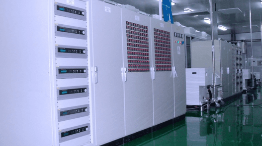 Ultra-thin anti-reflection ITO magnetron sputtering production line