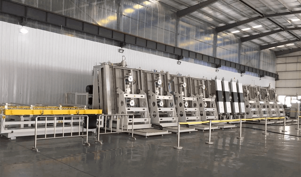 High-Performance Vacuum Coating Machine for Mirror Manufacturing SIMVACO